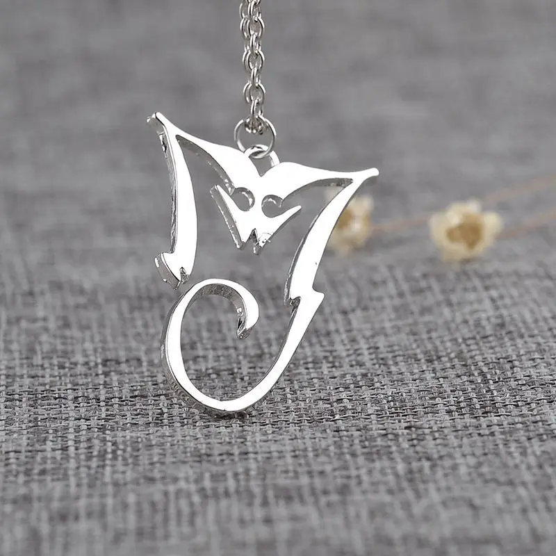 Necklace of International Supe - огляд і ціна Anime Pendant Necklace