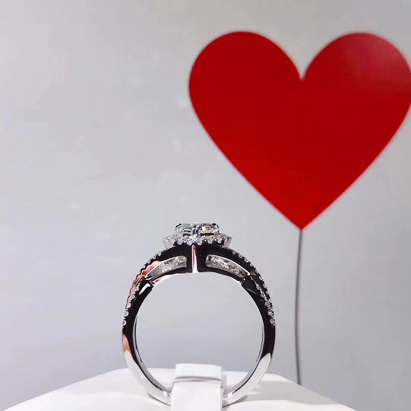 Custom Solid 14K White Gold Wo - огляд і ціна Moissanite Engagement Ring 1 Carat