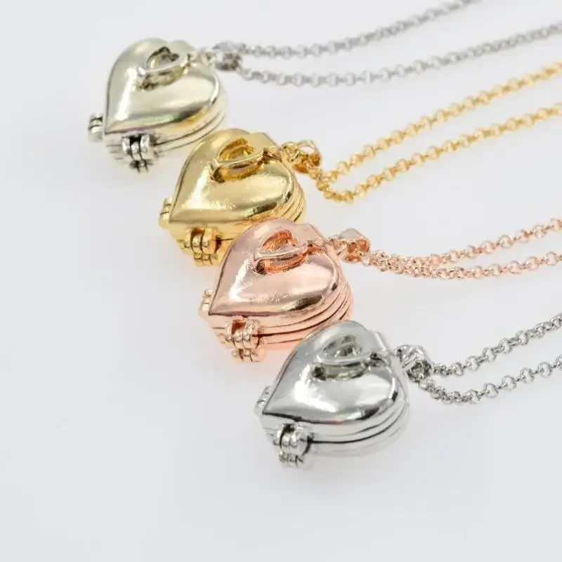 Vintage Necklace Folding Multi - огляд і ціна Heart Locket Necklace Photo